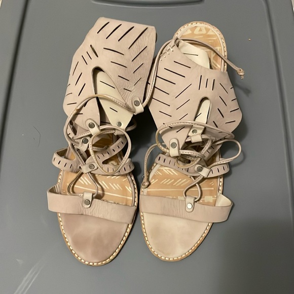 Dolce Vita High Heels - Picture 1 of 2